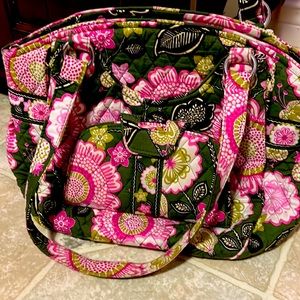 Vera, Bradley shoulder bag and matching wallet in excellent condition